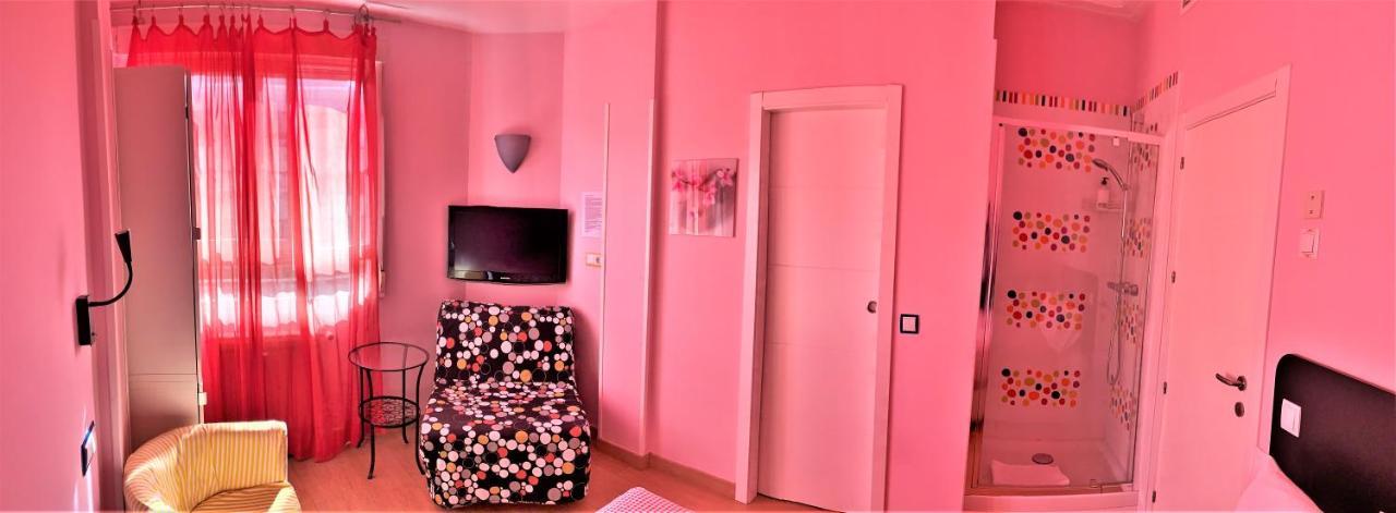 Hostal Arco Iris مدريد المظهر الخارجي الصورة