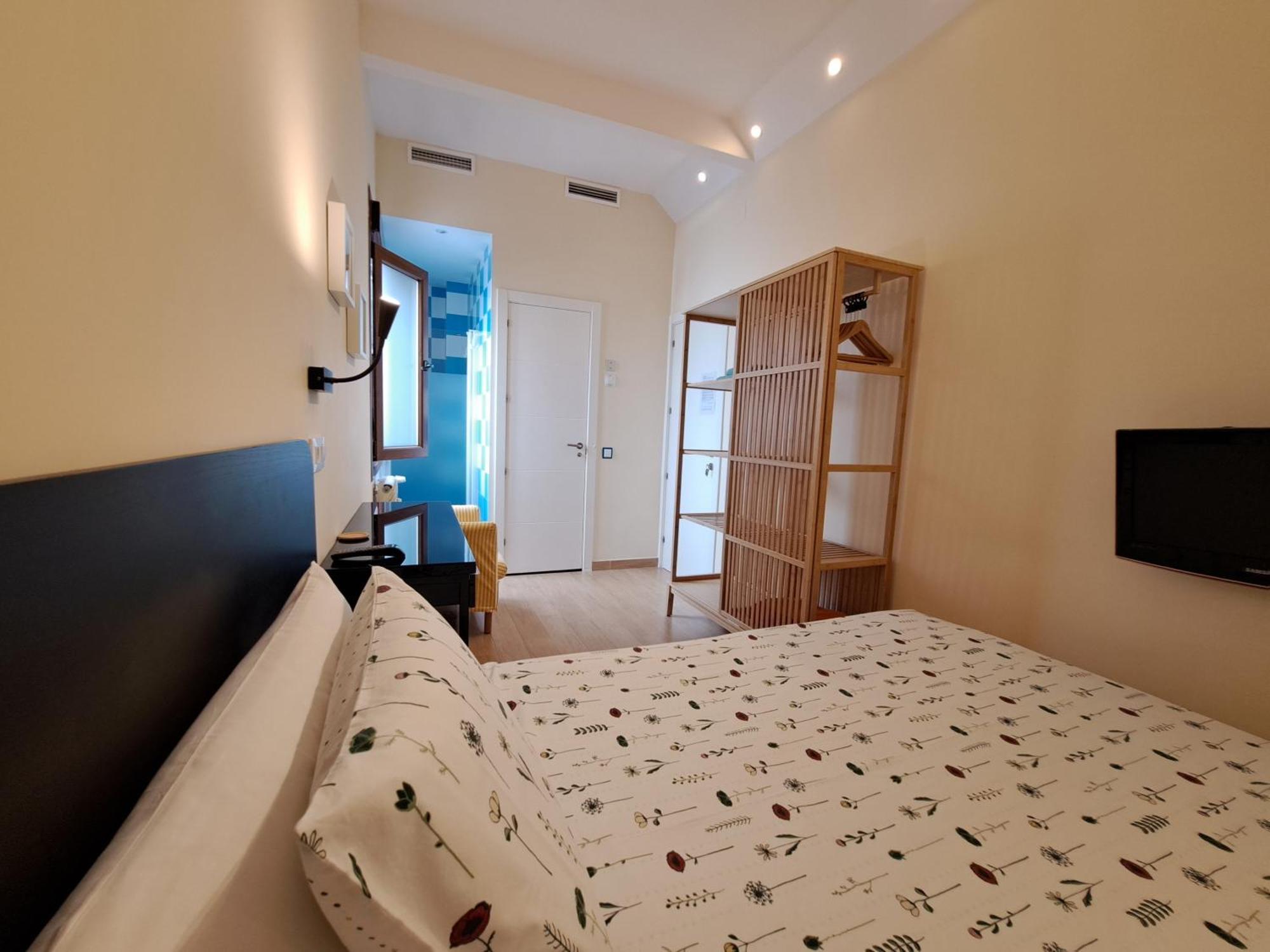 Hostal Arco Iris مدريد المظهر الخارجي الصورة