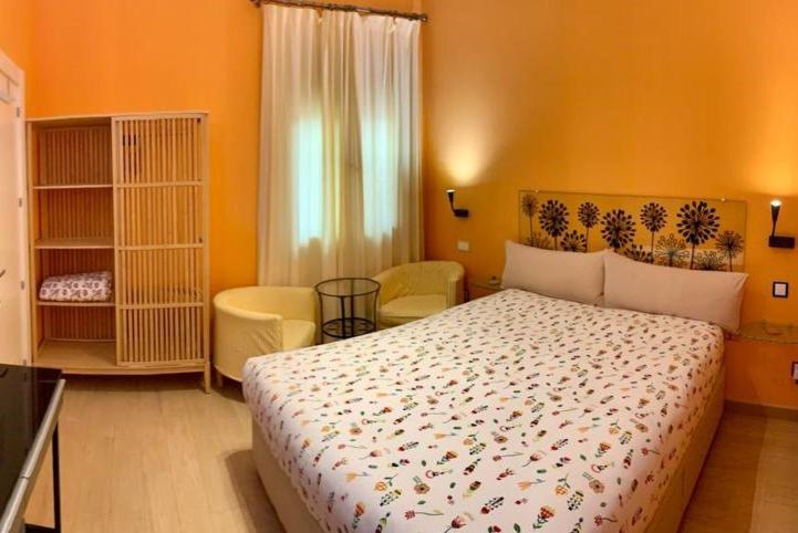Hostal Arco Iris مدريد المظهر الخارجي الصورة